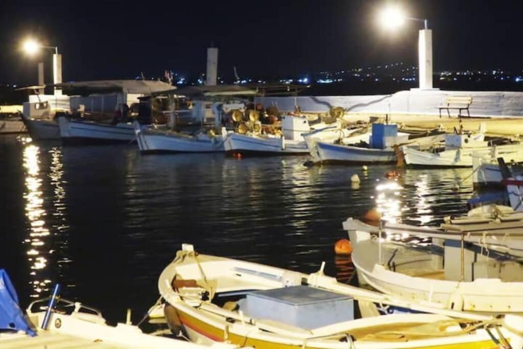 Paralia Avlidhos Πολυτελές Διαμέρισμα 2 Χαλκίδα-Παραλία Αυλίδος מראה חיצוני תמונה
